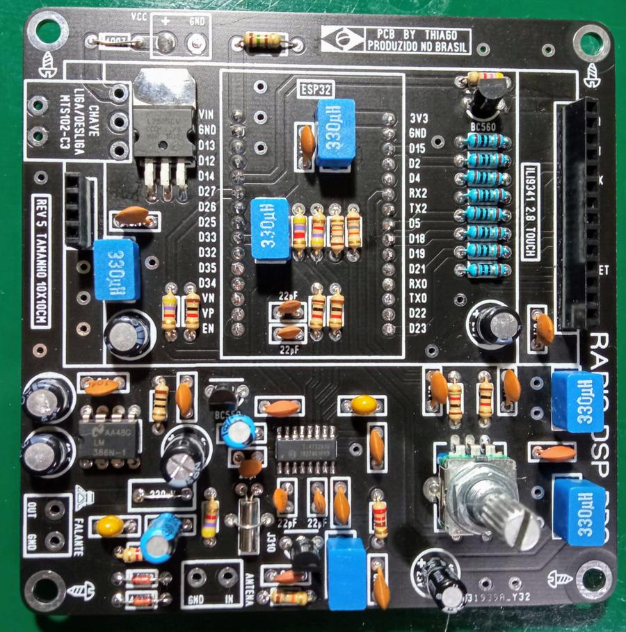 PCB after inserting the PTH components and the Si4732